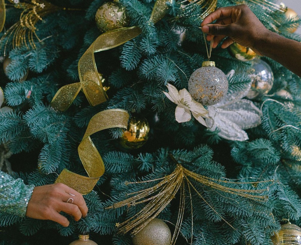 With the holidays around the corner, many families are searching for the perfect centerpiece for their celebrations. A 9-foot Christmas tree, especially an artificial pre-lit Christmas tree, can transform your home into a dazzling winter wonderland. Beyond its height and beauty, such a tree can become a symbol of family traditions, charity, and unity during this magical season. Why a 9-Foot Christmas Tree Stands Out A 9-foot Christmas tree isn’t just about filling the space in your living room; it’s about creating a festive atmosphere that leaves everyone in awe. Its grand size is perfect for large rooms or high ceilings, allowing you to hang cherished ornaments, weave ribbons, or add generous garlands. Choosing a pre-lit artificial tree can save valuable time and reduce the hassle of tangled string lights, making decorating more joyful and stress-free. What truly makes these trees special is how they light up more than your home; they spark magical moments. From unboxing the tree together to hanging ornaments with care, a Christmas tree becomes a part of the treasured memories that bring families closer year after year. Spreading Kindness Under the Glow of Christmas Lights The holiday season is also a time to share love and extend kindness. Just like the glowing lights on your tree fill a room with warmth, small acts of charity and compassion can brighten someone else’s life. Start with simple gestures, like donating food to a neighbor in need or contributing toys or winter essentials to local charities. A heartwarming story from last Christmas comes to mind. A family, inspired by their beautifully lit 9-foot artificial Christmas tree, decided to place charity boxes beneath it. Throughout December, everyone contributed spare change or even small items to donate. On Christmas Eve, they delivered the collection to a nearby shelter, turning their holiday décor into a symbol of joy and hope for others. These traditions of giving embody the true spirit of the holiday season, fostering a sense of peace, love, and unity that connects us all. Tips for Choosing the Right 9-Foot Tree When shopping for the perfect tree, keep the following in mind: ● Space & Placement: Ensure your home has enough room for both the height and width of a 9-foot tree. ● Pre-Lit Option: Save time with a pre-lit artificial tree that provides consistent lighting and eliminates the need for untangling! ● Quality: Look for durable branches and premium materials that will last for years. ● Family Collaboration: Pick a tree as a family to kick off the magic of the season with shared excitement. Bring your home to life this holiday season with a 9-foot Christmas tree that inspires traditions, generosity, and moments of pure joy. Whether it’s the stunning lights on the tree or the acts of kindness it inspires, this holiday centerpiece will capture the true essence of the season. Start your holiday planning today and make your home the heart of peace and unity this Christmas!